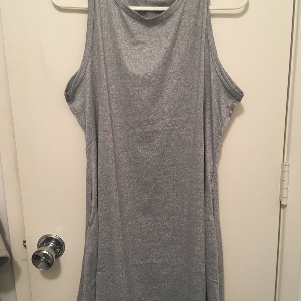 Gray summer dress with pockets.